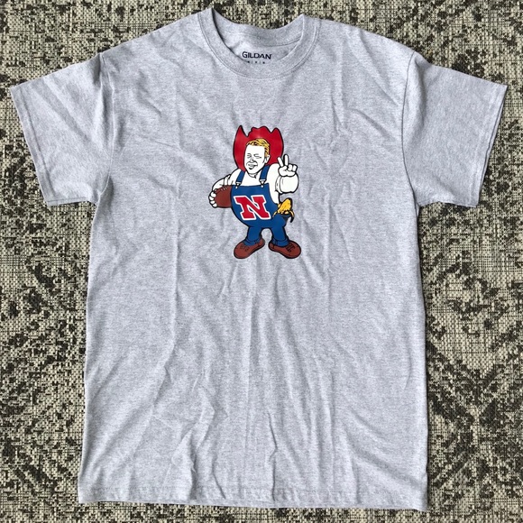 Scotty Husker Nebraska T-Shirt - Picture 1 of 3